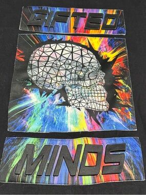 Akademiks Gifted Minds Skull Graphic T-Shirt Black Y2K Streetwear Raised Print L